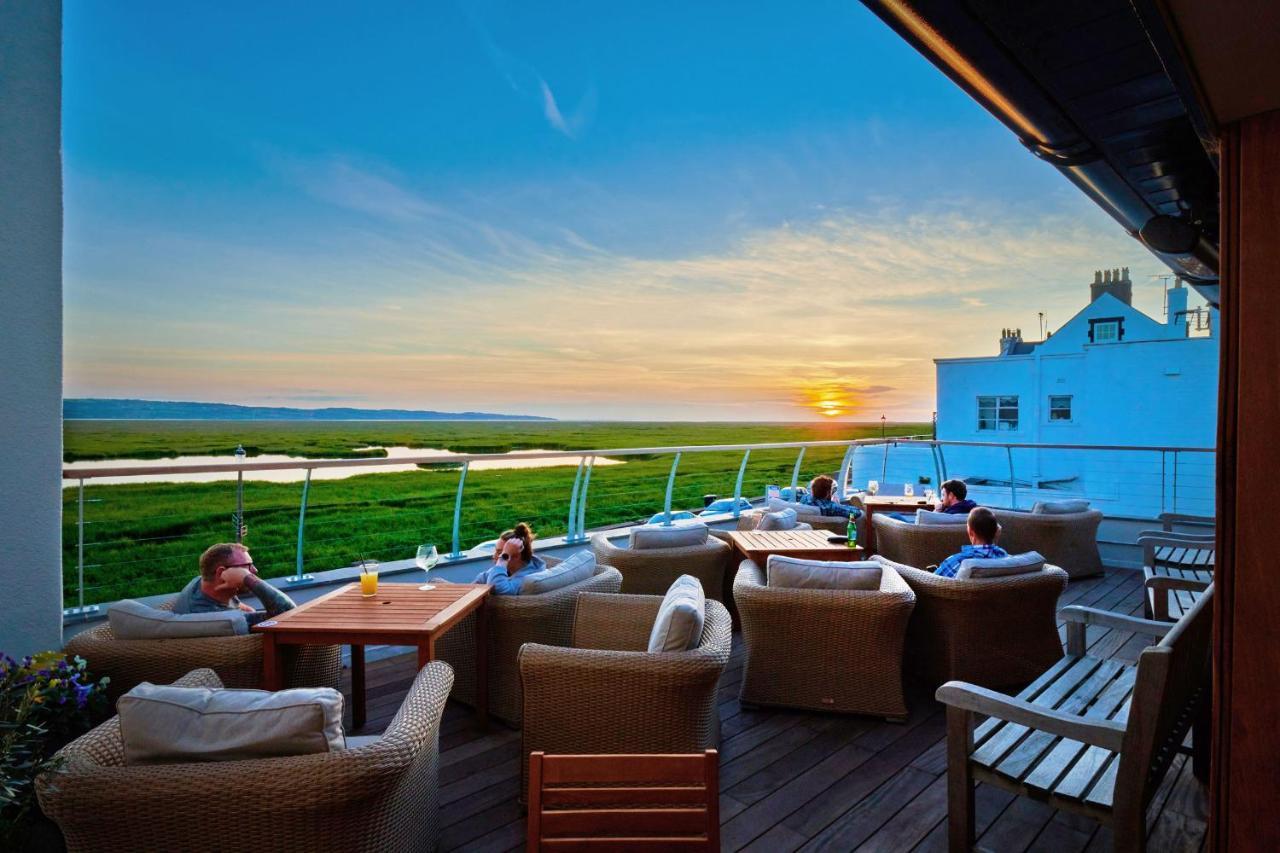 Готель The Ship Parkgate  Екстер'єр фото