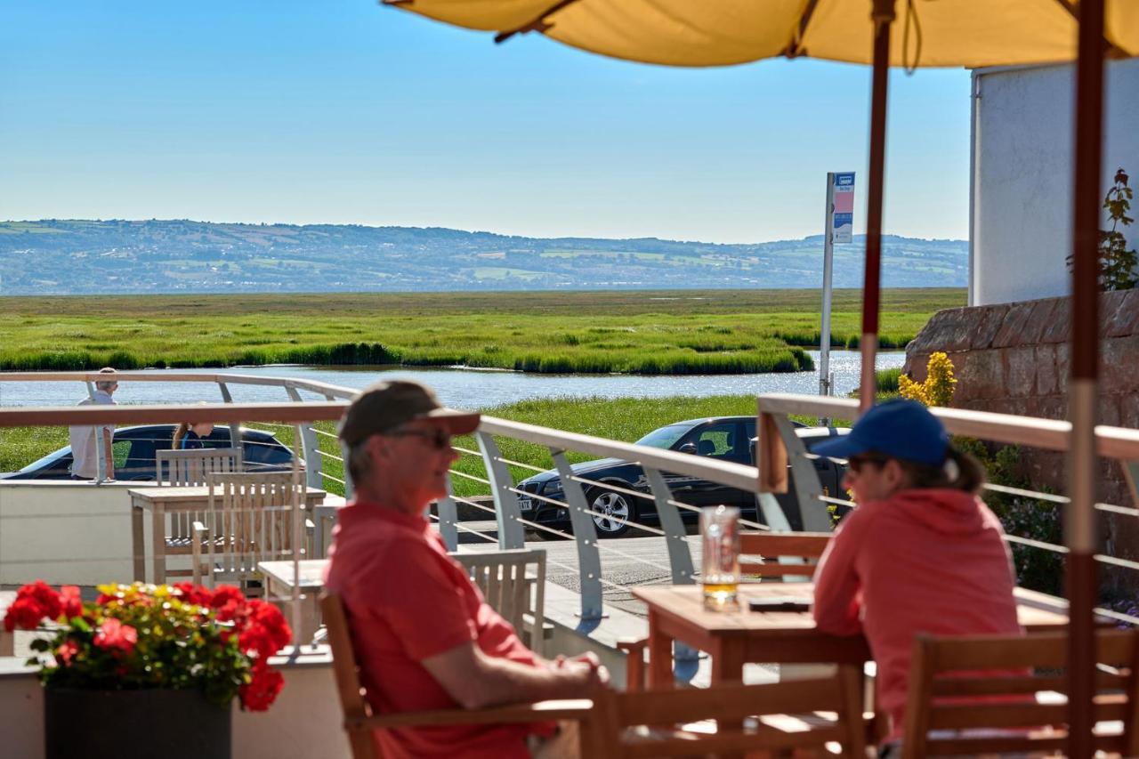 Готель The Ship Parkgate  Екстер'єр фото